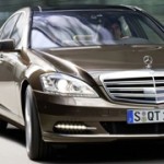 Mercedes Classe S restyling: l’ammiraglia tedesca fa un nuovo pieno di tecnologia. Ora è anche ibrida.