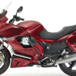 Moto Guzzi presenta la nuova Norge GT 8V