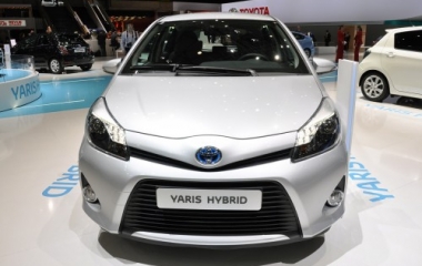 yaris-hybrid